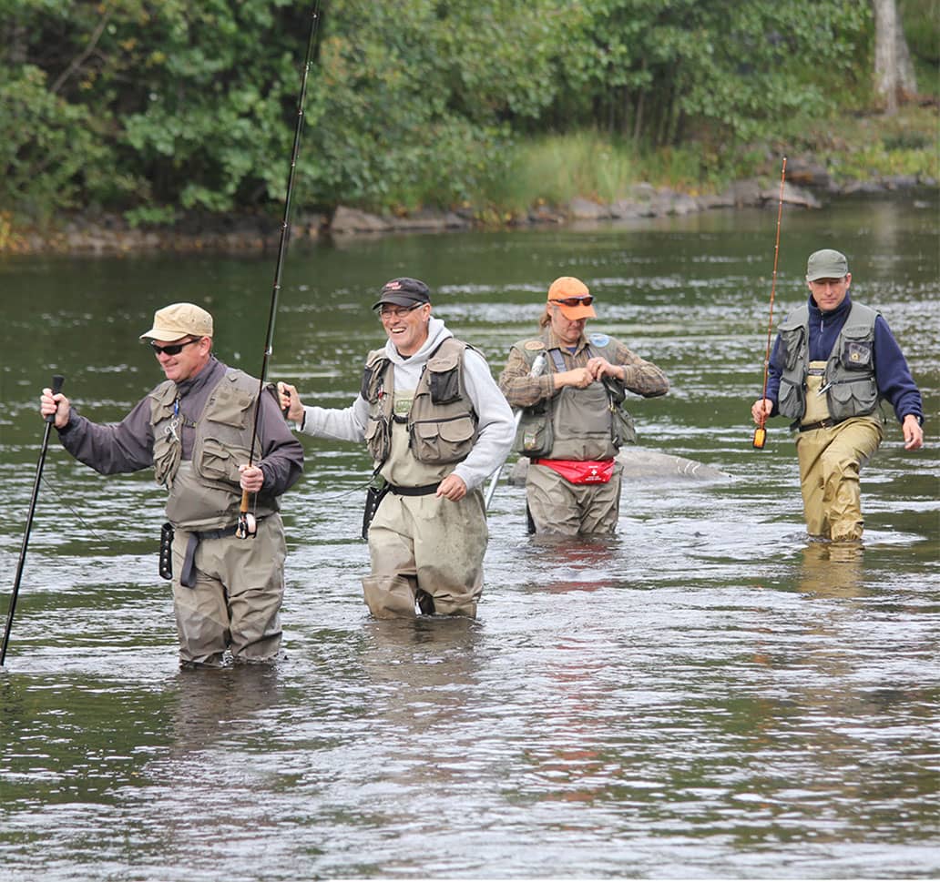 Safety Fly fishing for groups